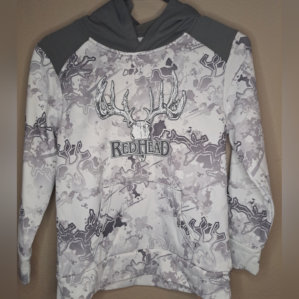 RedHead Gray and Black Camo Sweater